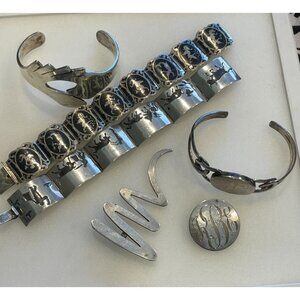 Sterling Silver Brooches & Bracelets Set With Monogram & Lion Designs 141.6g Tot